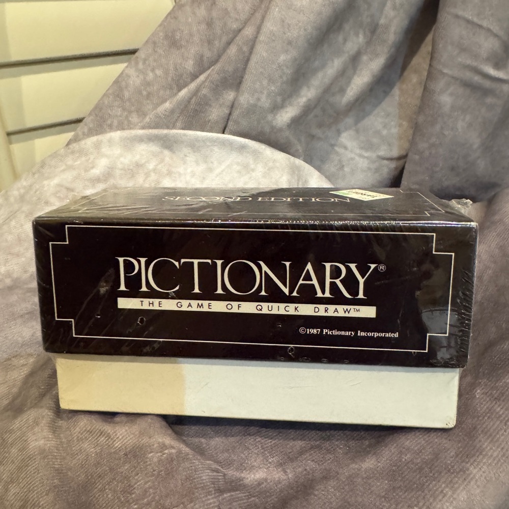 Pictionary Classic Board Game -‎ the game of quick draw 1987 sealed
